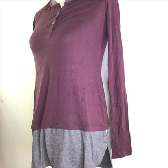 New LOGO by Lori Goldstein Henley Knit Top with Shirttail Hem | Size XXS - Picture 6 of 13
